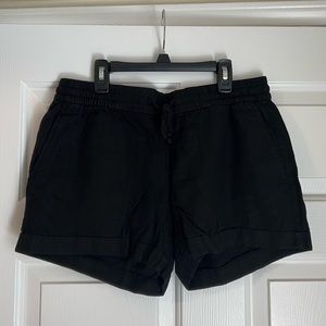 Old Navy Black Linen Shorts w/ Pockets - size M